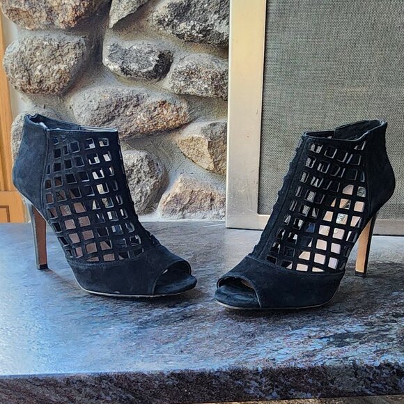Audrey Brooke “Marseille” Black Suede Open Toe Gladiator Heels Bootie Size 8.5M - Picture 1 of 16